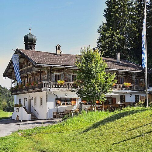 Besuchen Sie uns im Herzoglichen Gasthaus Altes Bad in Wildbad Kreuth, wo Tradition nicht nur zu sehen, sondern auch zu...
